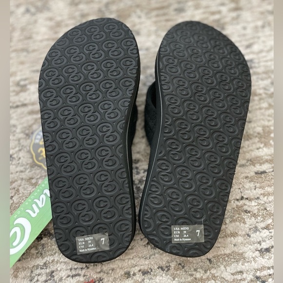 Cobian Jump Black Flip Flops Sandals Super Jumps Mens Size 7 Arch Support